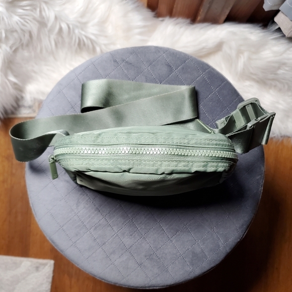 GAIAM Sage Green Sidekick Waist Pack - Picture 9 of 10